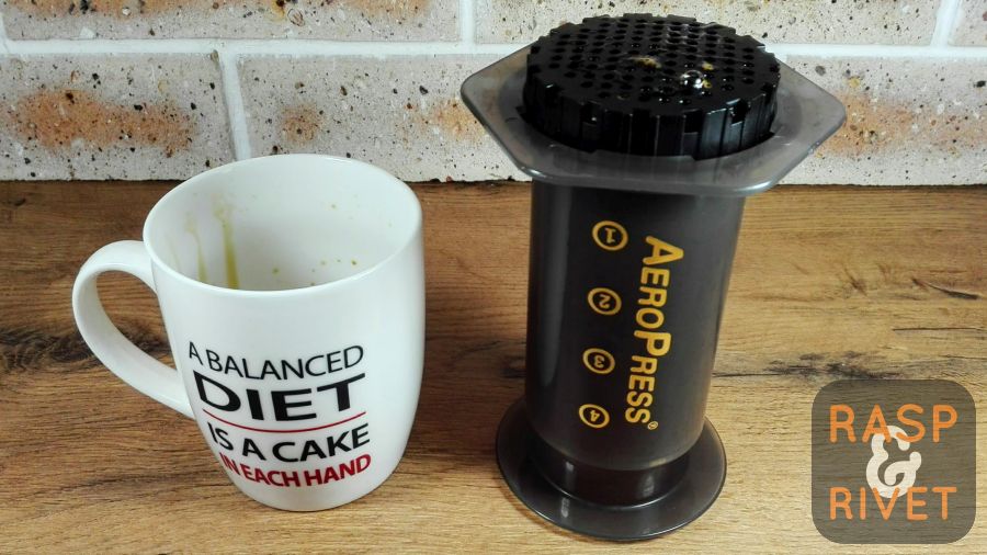 remove the aeropress from the cup