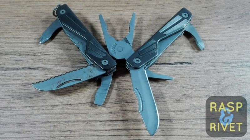 the gerber mini multi tool, the blade of which i sharpened with the lansky