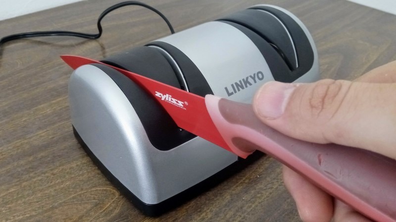 Linkyo knife sharpener.