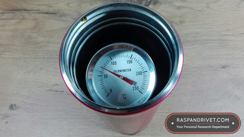 With the second test the coffee had a temperature of 70 degrees Celsius when I poured it into the Zojirushi. With the second test the coffee had a temperature of 70 degrees Celsius when I poured it into the Zojirushi.