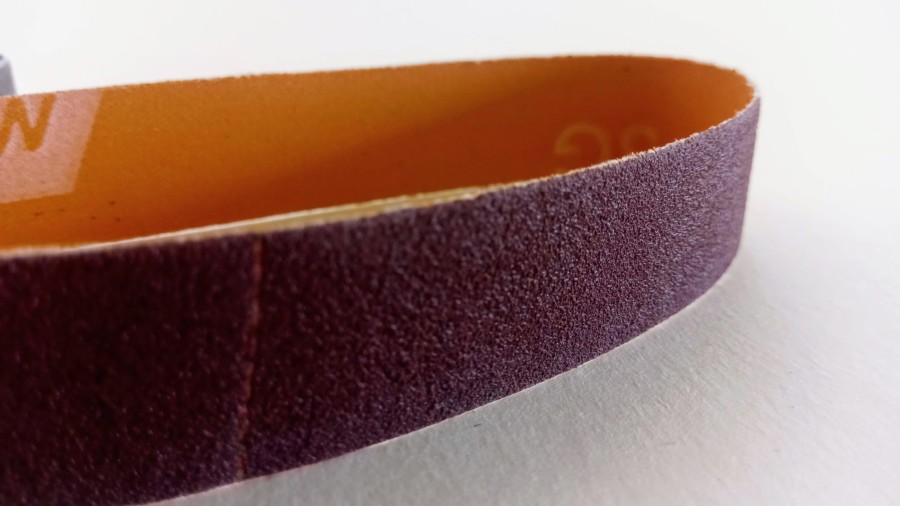 Work Sharp Ken Onion P120 abrasive belt for blade repair. Work Sharp Ken Onion P120 abrasive belt for blade repair.
