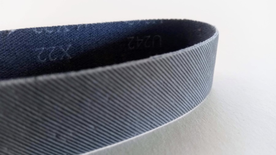 Work Sharp Ken Onion X22 P1000 abrasive belt for stropping. Work Sharp Ken Onion X22 P1000 abrasive belt for stropping.