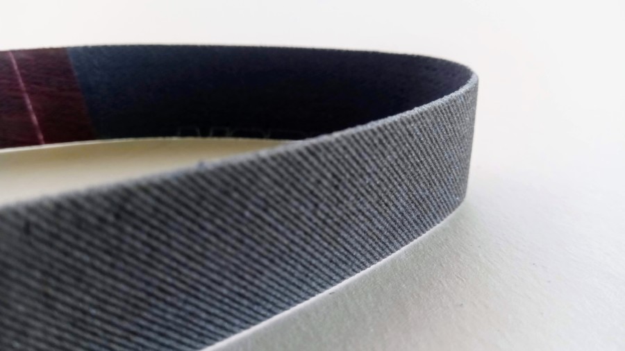 Work Sharp Ken Onion X65 P220 abrasive belt for blade repair. Work Sharp Ken Onion X65 P220 abrasive belt for blade repair.